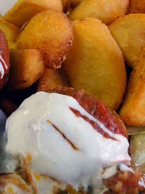 Falafel Lohkoperunoilla